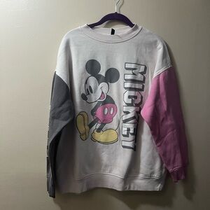H&M Disney White Knit Fabric